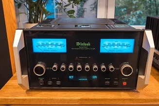 Wzmacniacz zintegrowany McIntosh MA9500 – Outlet - 5