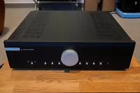 Wzmacniacz zintegrowany Musical Fidelity M6si (czarny) – Outlet