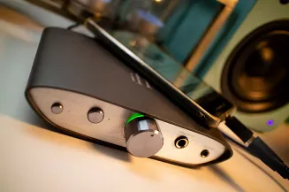 iFi Audio Zen DAC V2 – Outlet - 2