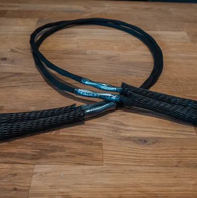 Interkonekt RCA Synergistic Research Foundation IC (1m) – Outlet