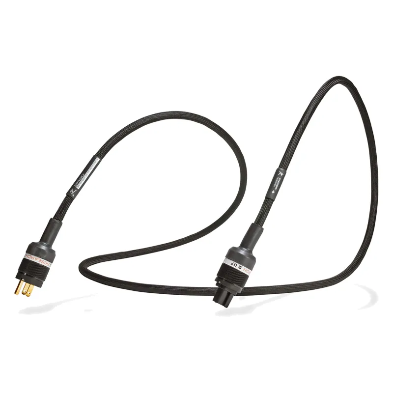 Przewód zasilający Synergistic Research SR30 IEC C15