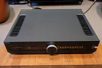 Sieciowy wzmacniacz zintegrowany Roksan Caspian 4G (czarny) – Outlet