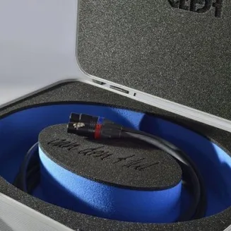 Interkonekt analogowy zbalansowany XLR Van den Hul The CNT - 5