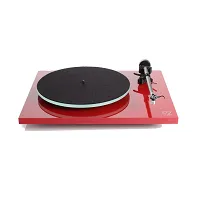 Gramofon Rega Planar 2 (Czerwony, wkładka Carbon)
