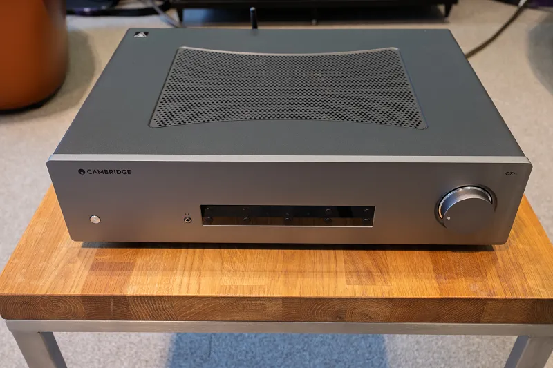 Wzmacniacz stereofoniczny Cambridge Audio CXA81 Mk II – Outlet