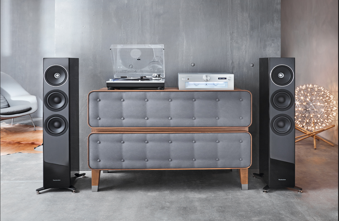 Technics SL-1200G – Gramofon z napędem bezpośrednim klasy Grand Odkryj Technics SL-1200G – referencyjny gramofon z bezrdzeniowym napędem, precyzyjnym ramieniem z magnezu i czterowarstwową obudową. Perfekcyjny dźwięk, japońska precyzja.