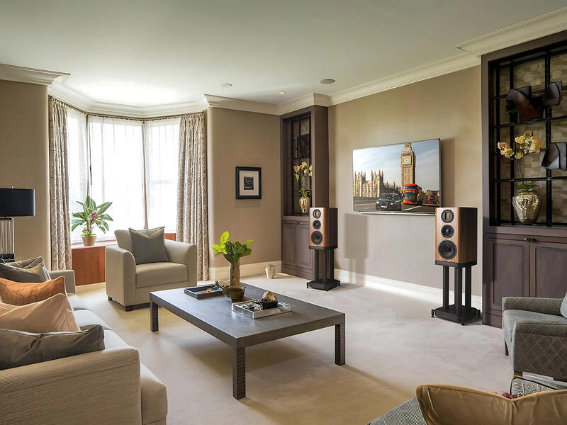 Wharfedale EVO 5.2 – Kolumna Podstawkowa 3-Drożna | Audio Hi-Fi Wharfedale EVO 5.2 to zaawansowana 3-drożna kolumna podstawkowa z przetwornikiem AMT i wooferem z kevlaru. Brzmienie klasy premium w kompaktowej formie.