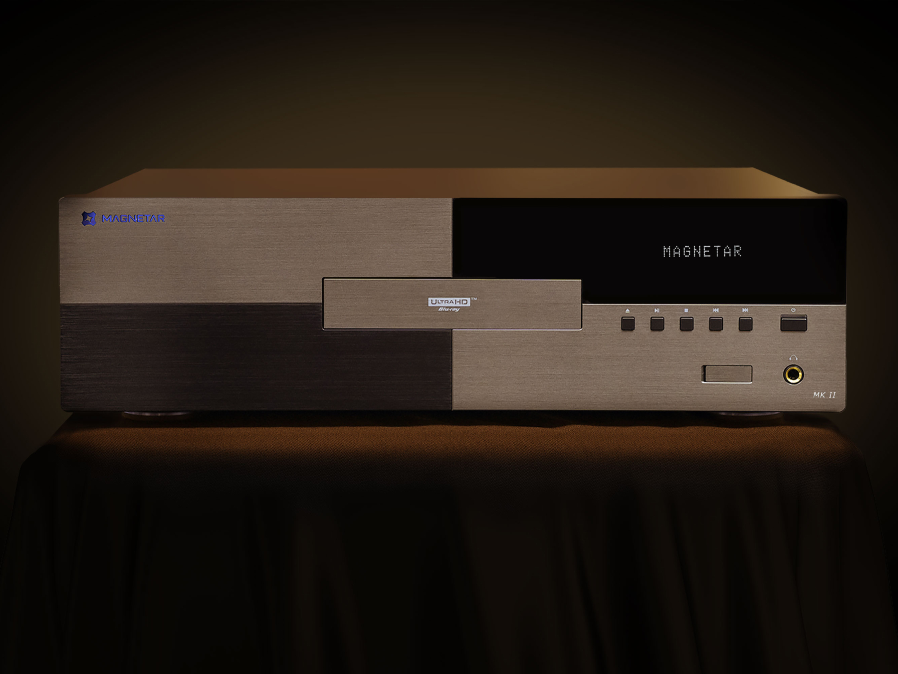 Magnetar UDP900 MKII – Uniwersalny odtwarzacz Blu-ray 4K UHD Magnetar UDP900 MKII to nagrodzony odtwarzacz Blu-ray 4K UHD z Dolby Vision, HDR10+, DTS:X i Dolby Atmos. Audiofilskie brzmienie, solidna konstrukcja i pełna kompatybilność z formatami UHD.