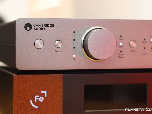 Laureaci EISA - Cambridge Audio DAC Magic 200M i Ferrum Hypsos