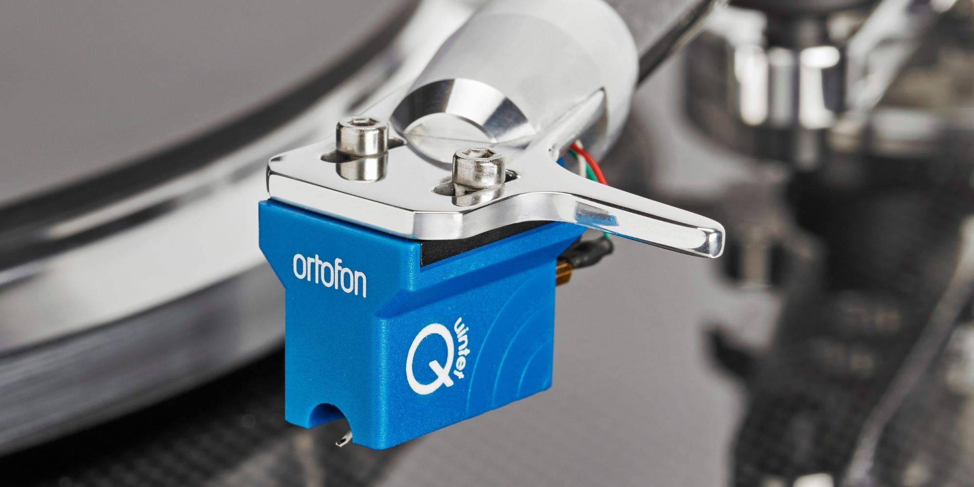 Gramofon E.A.T. C-Major