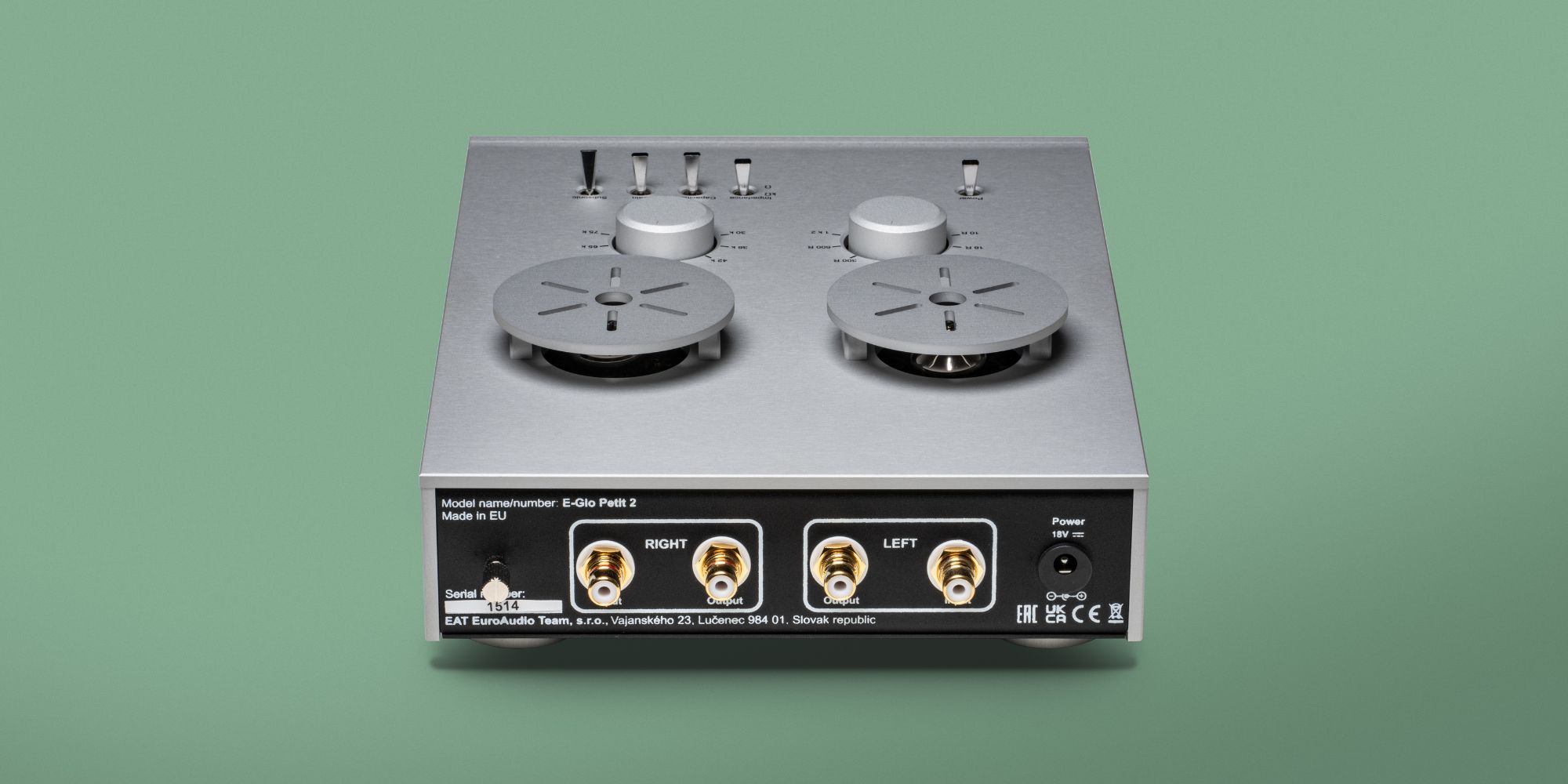 Przedwzmacniacz gramofonowy E.A.T. E-Glo Petit 2
