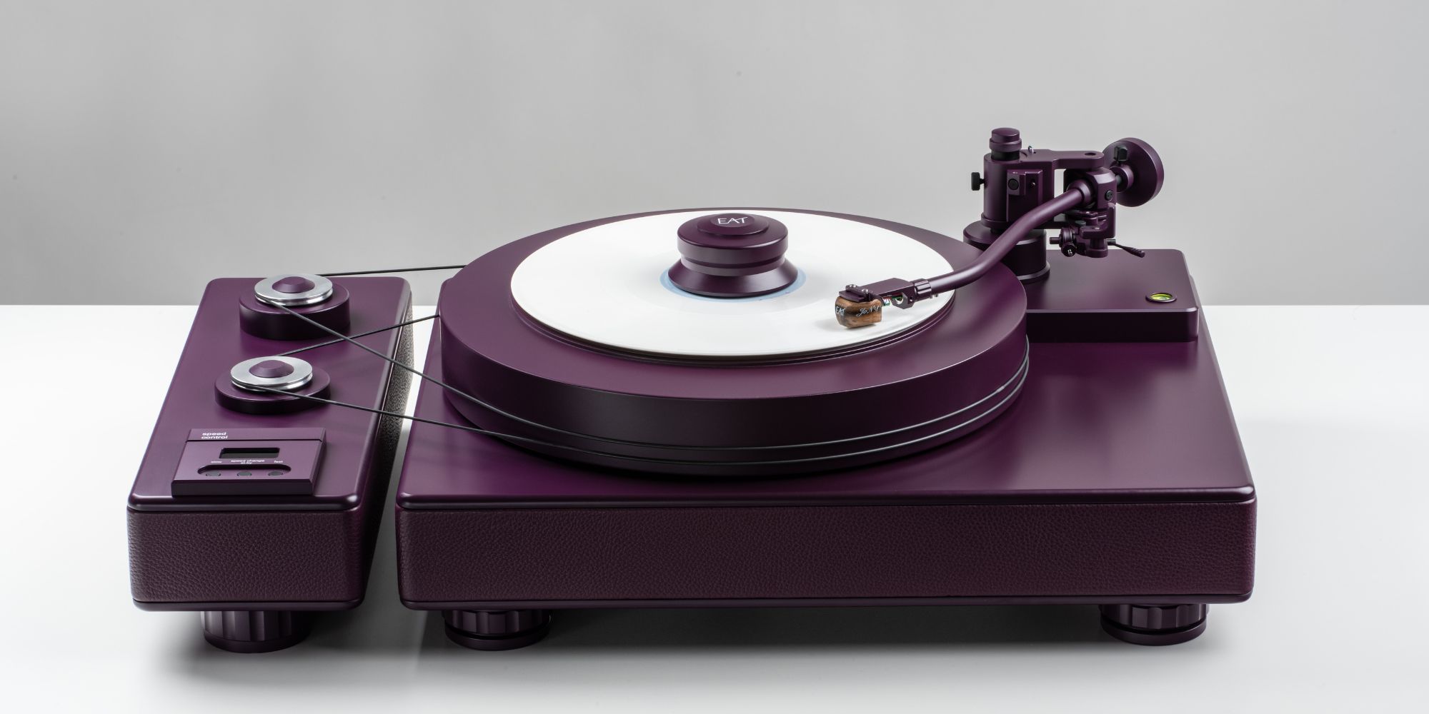 Gramofon E.A.T. Forte