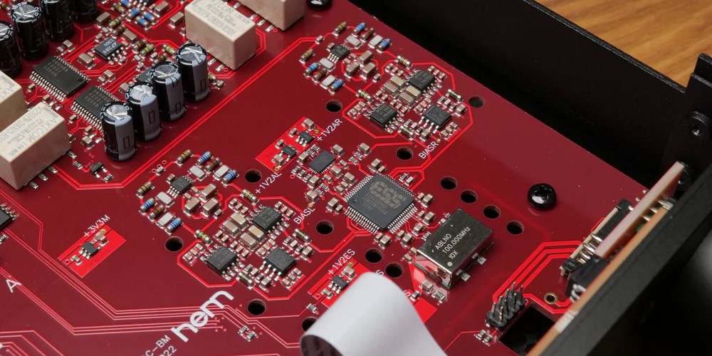 Przetwornik DAC z przedwzmacniaczem Ferrum WANDLA GoldenSound Edition Przetwornik DAC z przedwzmacniaczem Ferrum WANDLA GoldenSound Edition