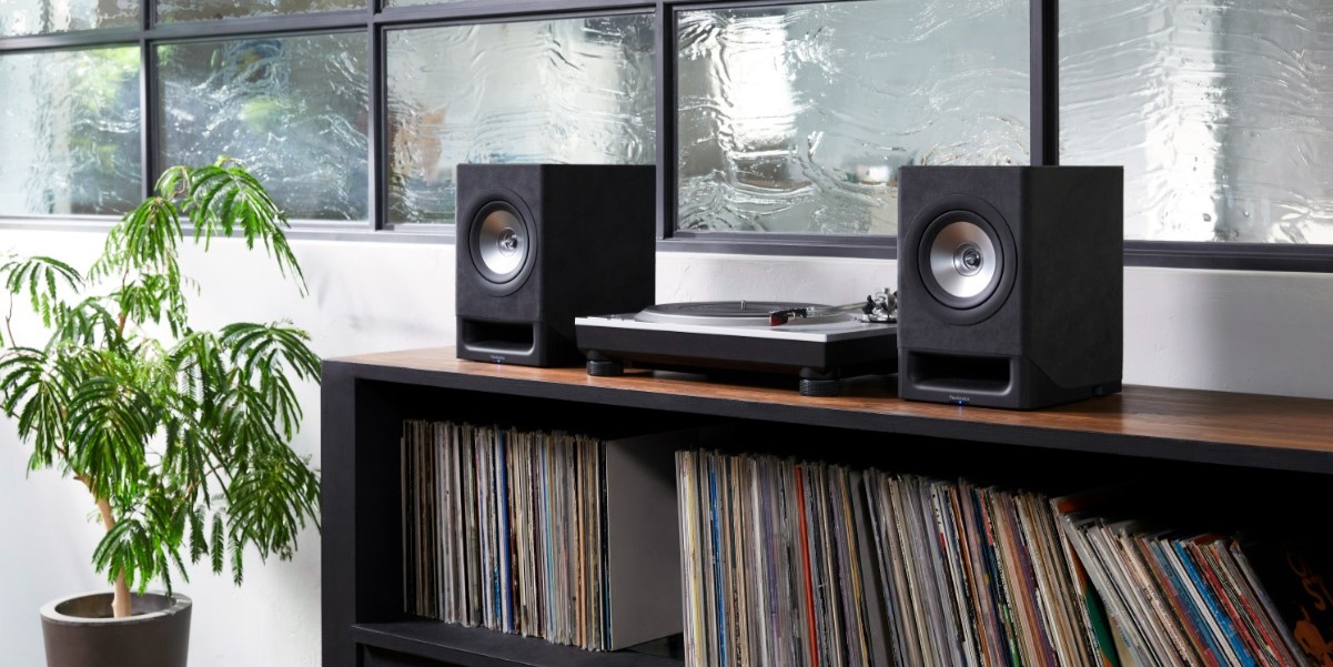 Kolumna podstawkowa Technics SC-CX700 Kolumna podstawkowa Technics SC-CX700