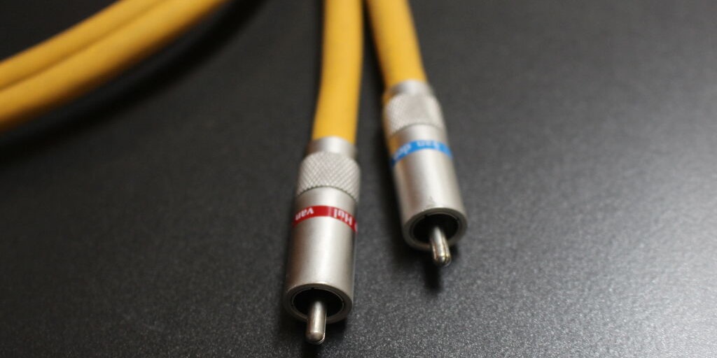 Interkonekt analogowy zbalansowany Van den Hul 3T The Rock Hybrid