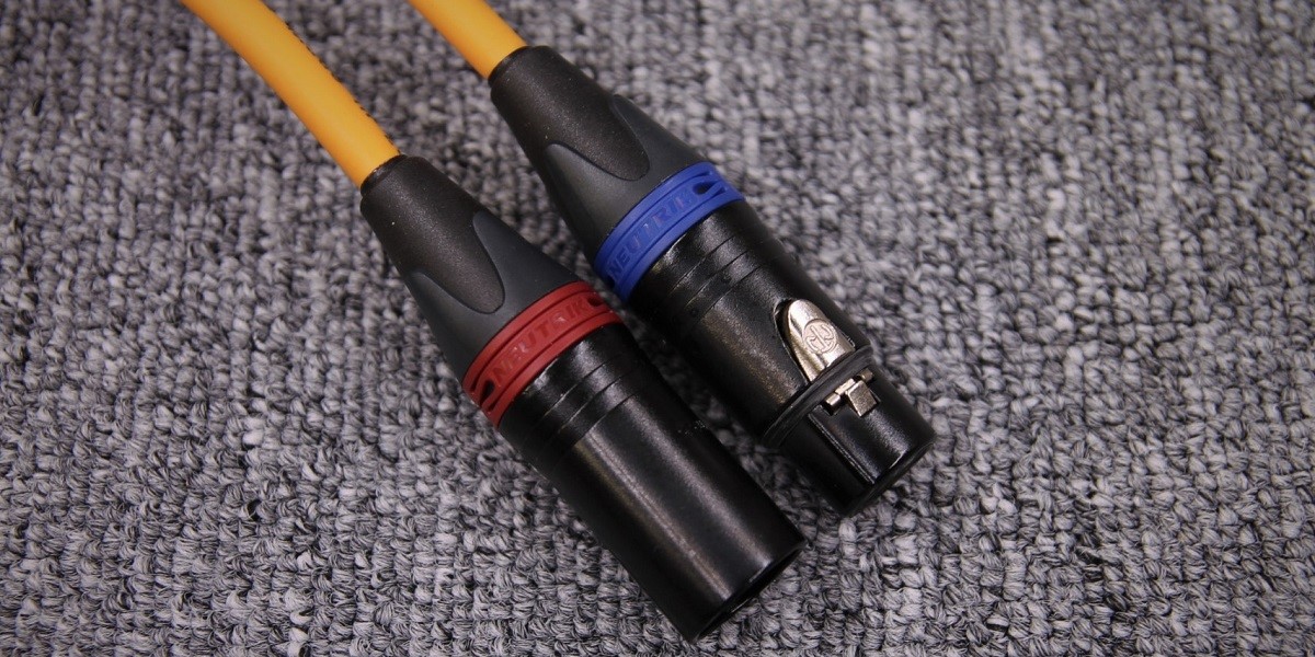 Interkonekt analogowy zbalansowany Van den Hul The Tide Interkonekt analogowy zbalansowany Van den Hul The Tide