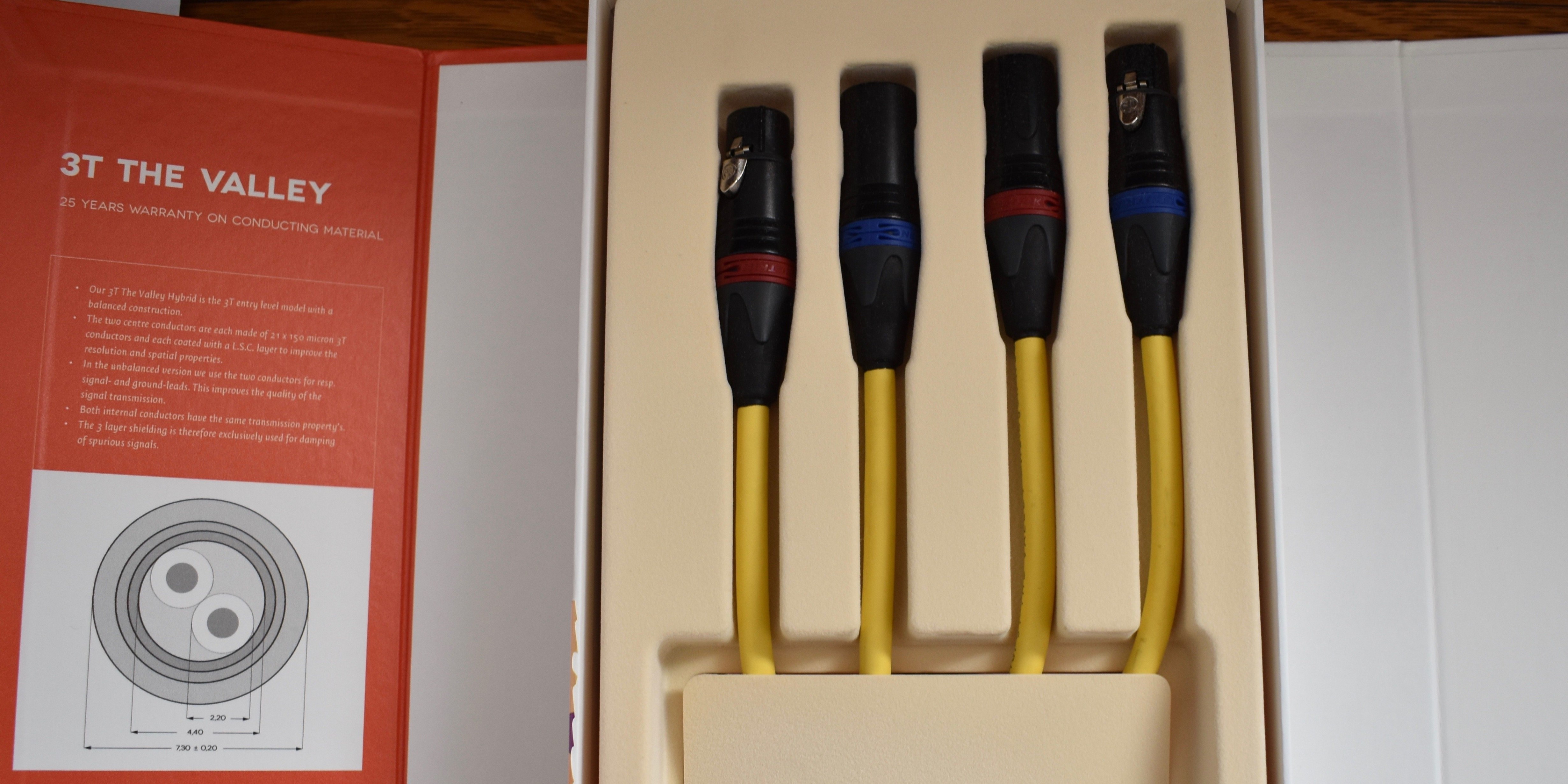 Interkonekt analogowy zbalansowany Van den Hul 3T The Valley Interkonekt analogowy zbalansowany Van den Hul 3T The Valley