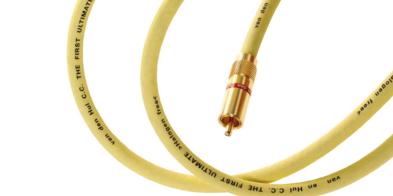 Interkonekt analogowy niezbalansowany Van den Hul The First Ultimate MK II