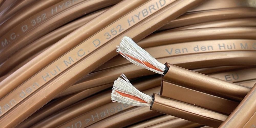 Kabel głośnikowy Van den Hul The D-352 Hybrid Kabel głośnikowy Van den Hul The D-352 Hybrid