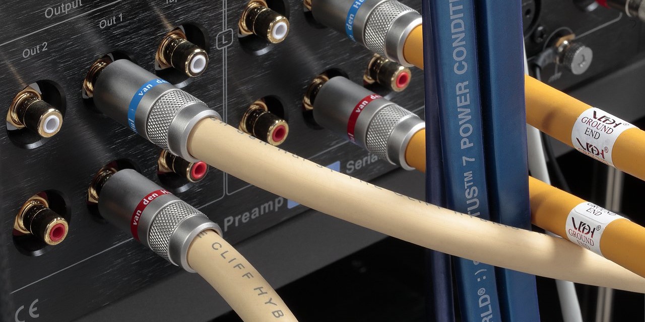 Interkonekt analogowy zbalansowany Van den Hul 3T The Cliff Hybrid