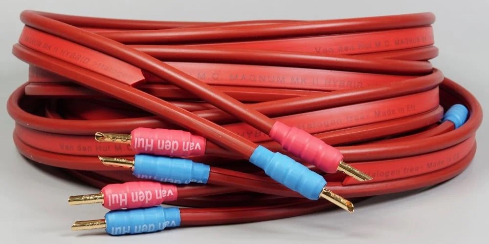 Kabel głośnikowy Van den Hul The Magnum Hybrid MKII Kabel głośnikowy Van den Hul The Magnum Hybrid MKII