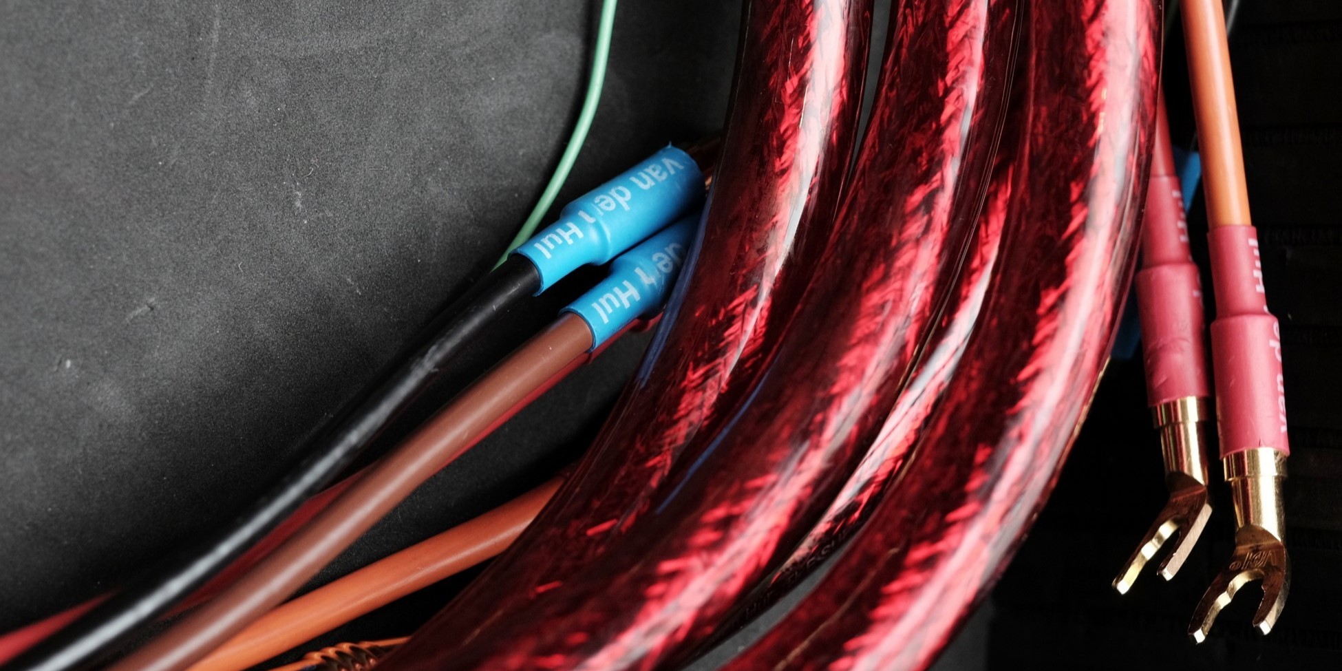 Kabel głośnikowy Van den Hul The Super Nova Kabel głośnikowy Van den Hul The Super Nova